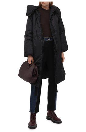 Женская утепленная куртка REDVALENTINO черного цвета, арт. WR3CK00R/63K | Фото 2 (Длина (верхняя одежда): До колена; Материал внешний: Синтетический материал; Рукава: Длинные; Материал подклада: Синтетический материал; Стили: Спорт-шик; Кросс-КТ: Пуховик, Утепленный, Куртка)
