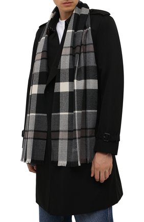 Мужской шерстяной шарф CORNELIANI темно-серого цвета по цене 15200 руб., арт. 88B323-1829072/00 | Фото 2 Мужской шерстяной шарф CORNELIANI темно-серого цвета, арт. 88B323-1829072/00 | Фото 2