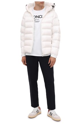 Мужская хлопковая футболка MONCLER белого цвета по цене 20200 руб., арт. G2-091-8C000-42-8390T | Фото 2 Мужская хлопковая футболка MONCLER белого цвета, арт. G2-091-8C000-42-8390T | Фото 2