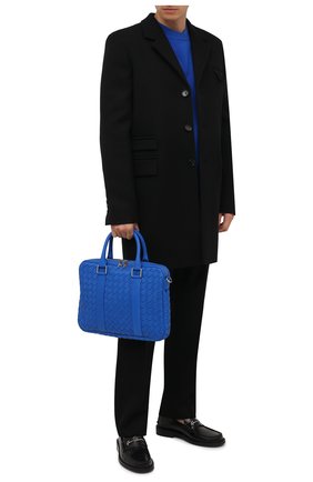 Мужская кожаная сумка для ноутбука BOTTEGA VENETA синего цвета по цене 239500 руб., арт. 651580/V0E51 | Фото 2 Мужская кожаная сумка для ноутбука BOTTEGA VENETA синего цвета, арт. 651580/V0E51 | Фото 2