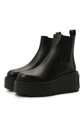 Женские кожаные ботинки uniqueform VALENTINO черного цвета по цене 74000 руб., арт. WW2S0AP7/RBJ | Фото 1 Женские кожаные ботинки uniqueform VALENTINO черного цвета, арт. WW2S0AP7/RBJ | Фото 1 (Каблук высота: Высокий; Материал внутренний: Натуральная кожа; Подошва: Платформа; Женское Кросс-КТ: Челси-ботинки)