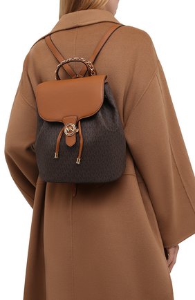 Женский рюкзак mina large MICHAEL MICHAEL KORS темно-коричневого цвета по цене 35700 руб., арт. 30T1G4MB3B | Фото 2 Женский рюкзак mina large MICHAEL MICHAEL KORS темно-коричневого цвета, арт. 30T1G4MB3B | Фото 2 (Материал: Текстиль, Экокожа; Стили: Кэжуэл; Размер: large)