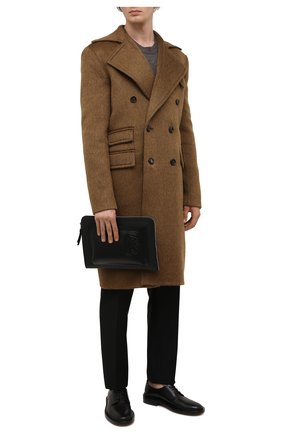 Мужская кожаная папка для документов TOD’S черного цвета по цене 56100 руб., арт. XBMTRVD8200PXD | Фото 2 Мужская кожаная папка для документов TOD’S черного цвета, арт. XBMTRVD8200PXD | Фото 2 (Материал: Натуральная кожа; Размер: medium)