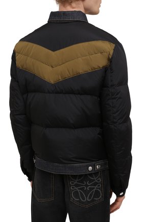 Мужская пуховая куртка DSQUARED2 темно-синего цвета, арт. S74AM1193/S53817 | Фото 4 (Кросс-КТ: Куртка; Мужское Кросс-КТ: пуховик-короткий; Рукава: Длинные; Материал внешний: Синтетический материал; Стили: Гранж; Материал подклада: Синтетический материал; Длина (верхняя одежда): Короткие; Материал утеплителя: Пух и перо)