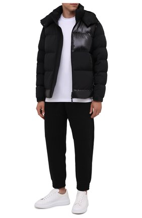 Мужская пуховая куртка pallardy MONCLER черного цвета по цене 127900 руб., арт. G2-091-1A000-30-53132 | Фото 2 Мужская пуховая куртка pallardy MONCLER черного цвета, арт. G2-091-1A000-30-53132 | Фото 2