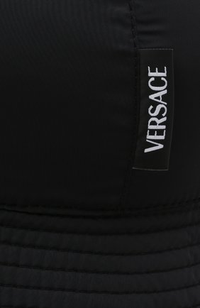 Женская панама VERSACE черного цвета по цене 25050 руб., арт. 1001591/1A01291 | Фото 4 Женская панама VERSACE черного цвета, арт. 1001591/1A01291 | Фото 4 (Материал: Текстиль, Синтетический материал)
