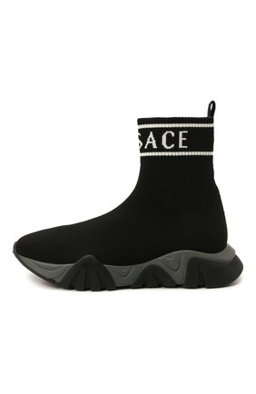Детские текстильные кроссовки VERSACE черного цвета по цене 29950 руб., арт. 1000517/1A00459/34-40 | Фото 2 Детские текстильные кроссовки VERSACE черного цвета, арт. 1000517/1A00459/34-40 | Фото 2 (Материал внутренний: Натуральная кожа, Текстиль; Материал внешний: Текстиль; Стили: Гранж)