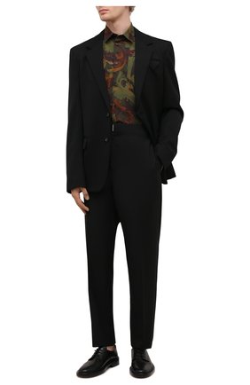 Мужская хлопковая сорочка VERSACE хаки цвета по цене 72400 руб., арт. 1001251/1A00964 | Фото 2 Мужская хлопковая сорочка VERSACE хаки цвета, арт. 1001251/1A00964 | Фото 2 (Материал внешний: Хлопок; Длина (для топов): Стандартные; Рукава: Длинные; Случай: Повседневный; Принт: С принтом; Воротник: Кент; Рубашки М: Regular Fit; Манжеты: На пуговицах; Стили: Кэжуэл; Региональные ограничения белый список (Axapta Mercury): RU)