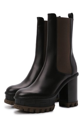 Женские кожаные ботильоны greca labyrinth VERSACE хаки цвета по цене 94800 руб., арт. DST420Q/DVTA3 | Фото 1 Женские кожаные ботильоны greca labyrinth VERSACE хаки цвета, арт. DST420Q/DVTA3 | Фото 1 (Материал внутренний: Натуральная кожа; Каблук тип: Устойчивый; Каблук высота: Высокий; Подошва: Платформа)