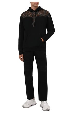 Мужской хлопковое худи MARCELO BURLON черного цвета по цене 44050 руб., арт. CMBB007F21FLE002 | Фото 2 Мужской хлопковое худи MARCELO BURLON черного цвета, арт. CMBB007F21FLE002 | Фото 2 (Длина (для топов): Стандартные; Материал внешний: Хлопок; Рукава: Длинные; Мужское Кросс-КТ: Худи-одежда; Принт: С принтом; Стили: Спорт-шик)