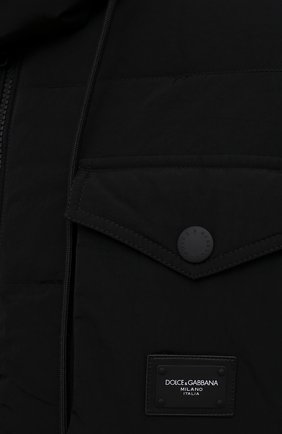 Мужской пуховый жилет DOLCE & GABBANA черного цвета, арт. G9VD7T/FUM8T | Фото 5 (Кросс-КТ: Куртка, Пуховик; Материал внешний: Хлопок; Материал подклада: Синтетический материал; Длина (верхняя одежда): Короткие; Материал утеплителя: Пух и перо; Стили: Кэжуэл)