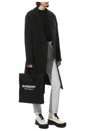 Женские кожаные ботинки JIL SANDER белого цвета по цене 88300 руб., арт. JP37003A-14502 | Фото 2 Женские кожаные ботинки JIL SANDER белого цвета, арт. JP37003A-14502 | Фото 2 (Каблук высота: Низкий; Материал внутренний: Текстиль; Подошва: Платформа; Женское Кросс-КТ: Военные ботинки)