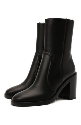 Женские кожаные ботильоны GIANVITO ROSSI черного цвета по цене 99500 руб., арт. G73217.85CU0.CLYNENE | Фото 1 Женские кожаные ботильоны GIANVITO ROSSI черного цвета, арт. G73217.85CU0.CLYNENE | Фото 1 (Материал утеплителя: Натуральный мех; Подошва: Плоская; Каблук высота: Высокий; Каблук тип: Устойчивый)