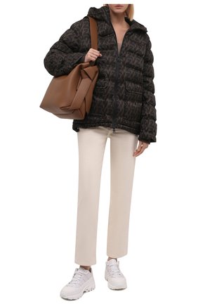 Женский пуховик ZADIG&VOLTAIRE хаки цвета по цене 42400 руб., арт. WKCD3403F | Фото 2 Женский пуховик ZADIG&VOLTAIRE хаки цвета, арт. WKCD3403F | Фото 2