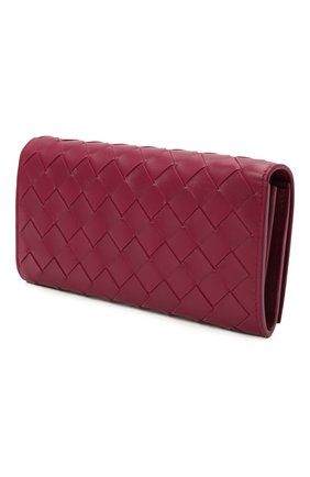 Женские кожаный кошелек BOTTEGA VENETA малинового цвета по цене 57450 руб., арт. 666935/VCPP3 | Фото 2 Женские кожаный кошелек BOTTEGA VENETA малинового цвета, арт. 666935/VCPP3 | Фото 2