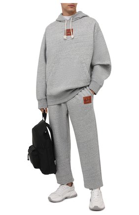 Мужские джоггеры ACNE STUDIOS серого цвета по цене 27750 руб., арт. CK0039/M | Фото 2 Мужские джоггеры ACNE STUDIOS серого цвета, арт. CK0039/M | Фото 2