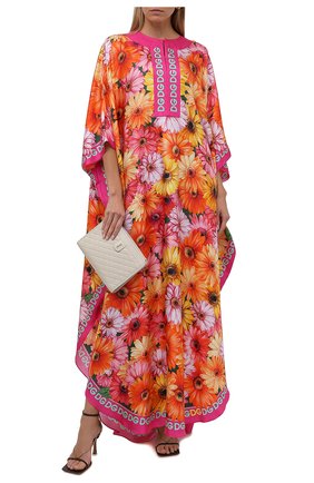 Женское шелковое платье DOLCE & GABBANA разноцветного цвета по цене 167000 руб., арт. F6YB9T/FI169 | Фото 2 Женское шелковое платье DOLCE & GABBANA разноцветного цвета, арт. F6YB9T/FI169 | Фото 2 (Материал внешний: Шелк; Рукава: 3/4; Длина Ж (юбки, платья, шорты): Макси; Женское Кросс-КТ: Платье-одежда; Случай: Повседневный; Стили: Бохо)
