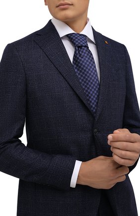 Мужской шелковый галстук ERMENEGILDO ZEGNA темно-синего цвета по цене 15150 руб., арт. Z2D83T/1XW | Фото 2 Мужской шелковый галстук ERMENEGILDO ZEGNA темно-синего цвета, арт. Z2D83T/1XW | Фото 2 (Материал: Шелк, Текстиль; Принт: С принтом)
