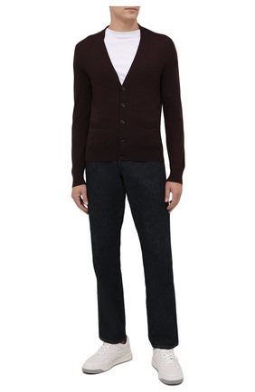Мужской шерстяной кардиган TOM FORD бордового цвета по цене 93950 руб., арт. BYM94/TFK155 | Фото 2 Мужской шерстяной кардиган TOM FORD бордового цвета, арт. BYM94/TFK155 | Фото 2 (Материал внешний: Шерсть; Мужское Кросс-КТ: Кардиган-одежда; Длина (для топов): Стандартные; Рукава: Длинные)
