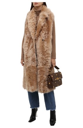 Женский жилет из овчины LORO PIANA розового цвета по цене 780500 руб., арт. FAL7262 | Фото 2 Женский жилет из овчины LORO PIANA розового цвета, арт. FAL7262 | Фото 2 (Материал внешний: Натуральный мех; Длина (верхняя одежда): Длинные; Женское Кросс-КТ: Мех; Стили: Кэжуэл)