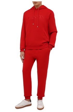 Мужские хлопковые джоггеры LANVIN красного цвета по цене 49950 руб., арт. RM-TR0041-J008-A21 | Фото 2 Мужские хлопковые джоггеры LANVIN красного цвета, арт. RM-TR0041-J008-A21 | Фото 2 (Длина (брюки, джинсы): Стандартные; Материал внешний: Хлопок; Силуэт М (брюки): Джоггеры; Стили: Спорт-шик)