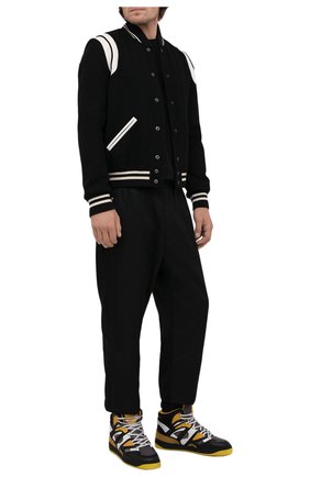 Мужские кеды basket GUCCI черного цвета по цене 76300 руб., арт. 661308/2SH90 | Фото 2 Мужские кеды basket GUCCI черного цвета, арт. 661308/2SH90 | Фото 2 (Материал внешний: Текстиль, Экокожа; Материал внутренний: Текстиль; Подошва: Массивная)