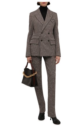 Женский жакет BOTTEGA VENETA темно-бежевого цвета по цене 177500 руб., арт. 669598/V0WM0 | Фото 2 Женский жакет BOTTEGA VENETA темно-бежевого цвета, арт. 669598/V0WM0 | Фото 2 (Материал внешний: Вискоза, Синтетический материал; Длина (для топов): Стандартные; Материал подклада: Вискоза; Рукава: Длинные; Женское Кросс-КТ: Жакет-одежда; 1-2-бортные: Двубортные; Стили: Кэжуэл; Случай: Повседневный)