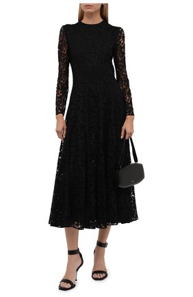 Женское платье из вискозы и хлопка VALENTINO черного цвета по цене 375500 руб., арт. WB3VAWM21EC | Фото 2 Женское платье из вискозы и хлопка VALENTINO черного цвета, арт. WB3VAWM21EC | Фото 2 (Рукава: Длинные; Материал подклада: Вискоза; Материал внешний: Вискоза, Хлопок; Длина Ж (юбки, платья, шорты): Миди; Женское Кросс-КТ: Платье-одежда; Стили: Романтичный; Случай: Вечерний)