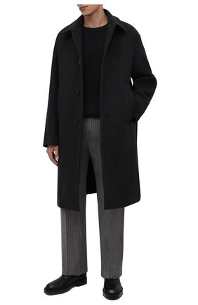 Мужской пальто DRIES VAN NOTEN темно-серого цвета по цене 119000 руб., арт. 212-020210-3197 | Фото 2 Мужской пальто DRIES VAN NOTEN темно-серого цвета, арт. 212-020210-3197 | Фото 2 (Рукава: Длинные; Материал внешний: Синтетический материал, Шерсть; Материал подклада: Купро; Длина (верхняя одежда): До колена; Мужское Кросс-КТ: пальто-верхняя одежда; Стили: Классический)