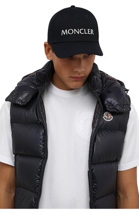 Мужской хлопковая бейсболка MONCLER темно-синего цвета по цене 13700 руб., арт. G2-091-3B000-14-04863 | Фото 2 Мужской хлопковая бейсболка MONCLER темно-синего цвета, арт. G2-091-3B000-14-04863 | Фото 2 (Материал: Текстиль, Хлопок)