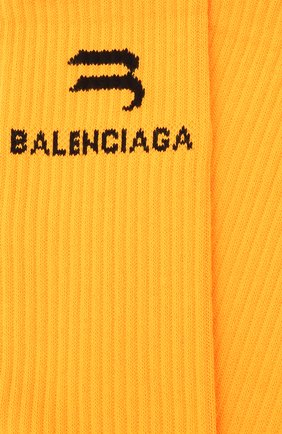 Мужские носки BALENCIAGA оранжевого цвета, арт. 659279/4A8B4 | Фото 2 (Материал внешний: Синтетический материал; Кросс-КТ: бельё)