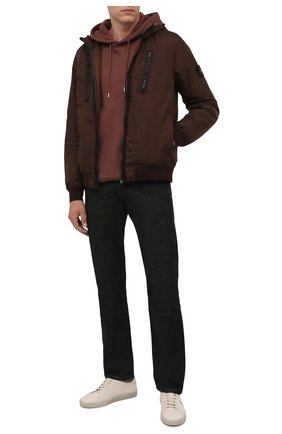 Мужской утепленный бомбер STONE ISLAND коричневого цвета по цене 59700 руб., арт. 751542223 | Фото 2 Мужской утепленный бомбер STONE ISLAND коричневого цвета, арт. 751542223 | Фото 2 (Материал внешний: Синтетический материал; Материал подклада: Синтетический материал; Кросс-КТ: Куртка; Принт: Без принта; Длина (верхняя одежда): Короткие; Стили: Кэжуэл; Рукава: Длинные)