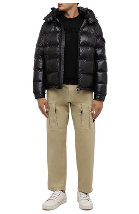Мужской хлопковый свитшот MONCLER черного цвета по цене 35400 руб., арт. G2-091-8G000-48-899FL | Фото 2 Мужской хлопковый свитшот MONCLER черного цвета, арт. G2-091-8G000-48-899FL | Фото 2 (Материал внешний: Хлопок; Мужское Кросс-КТ: свитшот-одежда; Принт: С принтом; Стили: Гранж; Рукава: Длинные; Длина (для топов): Стандартные)