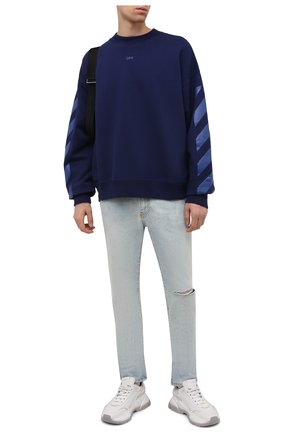 Мужские джинсы OFF-WHITE голубого цвета по цене 44150 руб., арт. 0MYA129F21DEN003 | Фото 2 Мужские джинсы OFF-WHITE голубого цвета, арт. 0MYA129F21DEN003 | Фото 2