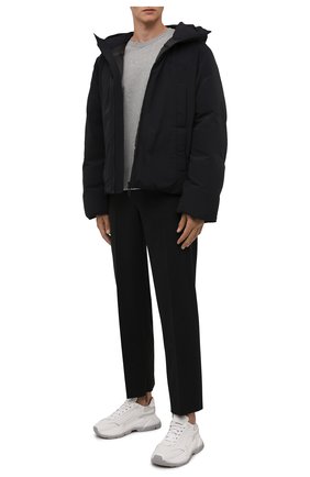 Мужская пуховая куртка OFF-WHITE черного цвета, арт. 0MED034F21FAB001 | Фото 2 (Рукава: Длинные; Материал подклада: Синтетический материал; Длина (верхняя одежда): Короткие; Материал утеплителя: Пух и перо; Материал внешний: Синтетический материал; Кросс-КТ: Куртка; Мужское Кросс-КТ: пуховик-короткий; Стили: Гранж)