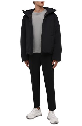 Мужская хлопковый лонгслив OFF-WHITE серого цвета по цене 26700 руб., арт. 0MAB001F21JER001 | Фото 2 Мужская хлопковый лонгслив OFF-WHITE серого цвета, арт. 0MAB001F21JER001 | Фото 2 (Материал внешний: Хлопок; Принт: С принтом; Рукава: Длинные; Длина (для топов): Стандартные)