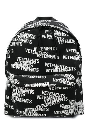 Женский рюкзак VETEMENTS черно-белого цвета по цене 113000 руб., арт. UA52BA700B 1302/W | Фото 1 Женский рюкзак VETEMENTS черно-белого цвета, арт. UA52BA700B 1302/W | Фото 1 (Материал: Текстиль; Размер: large; Стили: Спорт)