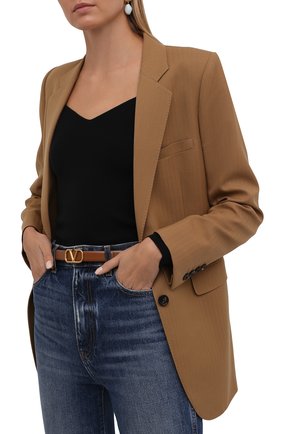 Женский кожаный ремень vlogo signature VALENTINO коричневого цвета по цене 24450 руб., арт. WW0T0S12/ZFR | Фото 2 Женский кожаный ремень vlogo signature VALENTINO коричневого цвета, арт. WW0T0S12/ZFR | Фото 2 (Кросс-КТ: Тонкие)