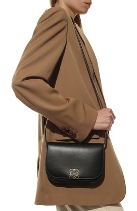 Женский клатч goya accordion LOEWE черного цвета по цене 139000 руб., арт. A896044X01 | Фото 2 Женский клатч goya accordion LOEWE черного цвета, арт. A896044X01 | Фото 2 (Материал: Натуральная кожа; Размер: mini; Ремень/цепочка: На ремешке; Женское Кросс-КТ: Клатч-клатчи)
