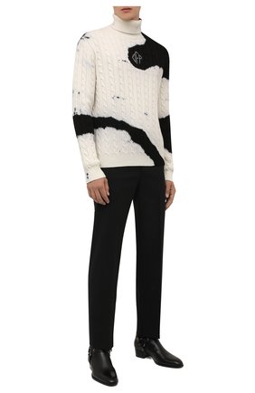Мужской шерстяной свитер OFF-WHITE белого цвета по цене 76750 руб., арт. 0MHF033F21KNI002 | Фото 2 Мужской шерстяной свитер OFF-WHITE белого цвета, арт. 0MHF033F21KNI002 | Фото 2 (Материал внешний: Шерсть; Длина (для топов): Стандартные; Рукава: Длинные; Мужское Кросс-КТ: Свитер-одежда; Принт: С принтом; Стили: Гранж)