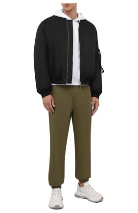 Мужской хлопковое худи OFF-WHITE белого цвета по цене 43650 руб., арт. 0MBB034F21FLE002 | Фото 2 Мужской хлопковое худи OFF-WHITE белого цвета, арт. 0MBB034F21FLE002 | Фото 2 (Материал внешний: Хлопок; Длина (для топов): Стандартные; Рукава: Длинные; Мужское Кросс-КТ: Худи-одежда; Принт: С принтом; Стили: Гранж)