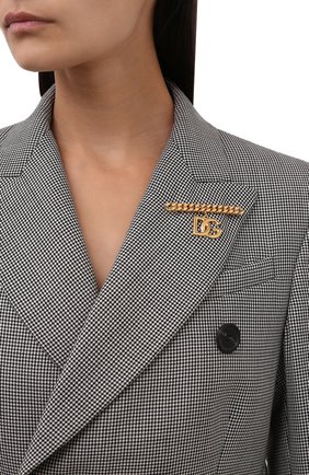 Женская брошь DOLCE & GABBANA золотого цвета по цене 28200 руб., арт. WPN6P4/W1111 | Фото 2 Женская брошь DOLCE & GABBANA золотого цвета, арт. WPN6P4/W1111 | Фото 2 (Материал: Металл)