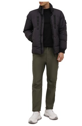 Мужская пуховая куртка STONE ISLAND темно-серого цвета, арт. 751540223 | Фото 2 (Материал утеплителя: Пух и перо; Материал внешний: Синтетический материал; Материал подклада: Синтетический материал; Кросс-КТ: Куртка; Длина (верхняя одежда): Короткие; Рукава: Длинные; Мужское Кросс-КТ: пуховик-короткий; Стили: Кэжуэл)