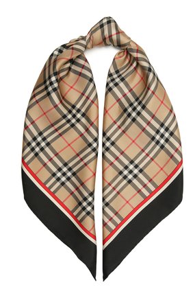 Женский шелковый платок BURBERRY бежевого цвета по цене 43500 руб., арт. 8041734 | Фото 1 Женский шелковый платок BURBERRY бежевого цвета, арт. 8041734 | Фото 1 (Материал: Текстиль, Шелк; Принт: С принтом)
