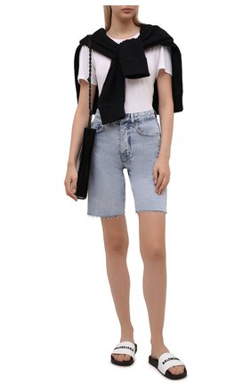 Женские шлепанцы BALENCIAGA черно-белого цвета по цене 31300 руб., арт. 565547/W1S87 | Фото 2 Женские шлепанцы BALENCIAGA черно-белого цвета, арт. 565547/W1S87 | Фото 2 (Материал внешний: Экокожа; Материал внутренний: Текстиль; Подошва: Платформа)
