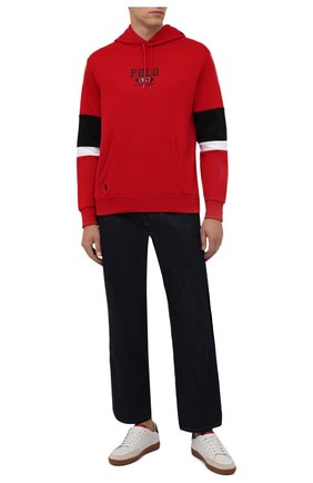Мужской худи POLO RALPH LAUREN красного цвета по цене 17000 руб., арт. 710850220 | Фото 2 Мужской худи POLO RALPH LAUREN красного цвета, арт. 710850220 | Фото 2 (Материал внешний: Хлопок, Синтетический материал; Рукава: Длинные; Длина (для топов): Стандартные; Мужское Кросс-КТ: Худи-одежда; Стили: Спорт-шик; Принт: С принтом)
