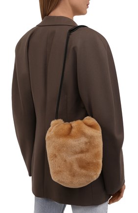 Женская сумка drawstring small JIL SANDER светло-коричневого цвета по цене 69550 руб., арт. JSPT853407-WTB69163 | Фото 2 Женская сумка drawstring small JIL SANDER светло-коричневого цвета, арт. JSPT853407-WTB69163 | Фото 2 (Размер: small; Материал: Натуральный мех; Сумки-технические: Сумки через плечо)