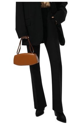 Женская сумка taos small JIL SANDER светло-коричневого цвета по цене 122500 руб., арт. JSPT852602-WTB00083N | Фото 2 Женская сумка taos small JIL SANDER светло-коричневого цвета, арт. JSPT852602-WTB00083N | Фото 2 (Материал: Натуральная кожа; Размер: small; Сумки-технические: Сумки top-handle)