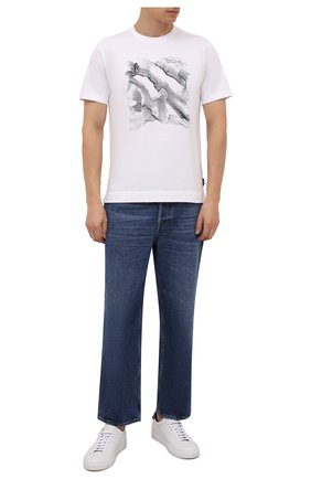 Мужская хлопковая футболка Z ZEGNA белого цвета по цене 16950 руб., арт. VY367/ZZ630M | Фото 2 Мужская хлопковая футболка Z ZEGNA белого цвета, арт. VY367/ZZ630M | Фото 2 (Длина (для топов): Стандартные; Рукава: Короткие; Материал внешний: Хлопок; Принт: С принтом; Стили: Кэжуэл)