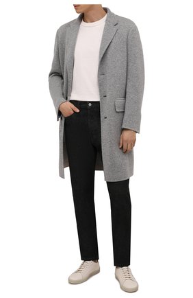 Мужской пальто из кашемира и шерсти ERMENEGILDO ZEGNA серого цвета по цене 340500 руб., арт. 277019/4EBCS0 | Фото 2 Мужской пальто из кашемира и шерсти ERMENEGILDO ZEGNA серого цвета, арт. 277019/4EBCS0 | Фото 2 (Материал внешний: Кашемир, Шерсть; Материал подклада: Синтетический материал; Мужское Кросс-КТ: пальто-верхняя одежда; Длина (верхняя одежда): До колена; Рукава: Длинные; Стили: Кэжуэл)